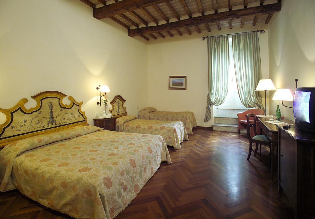 Hotel Fortuna Перуджа Екстер'єр фото